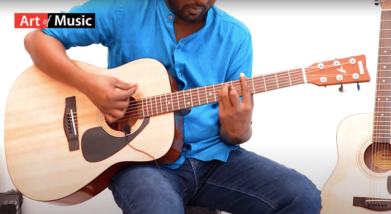 Yamaha Guitar - Yamaha F310 Guitar Review - Best Beginners Guitar India (2022)